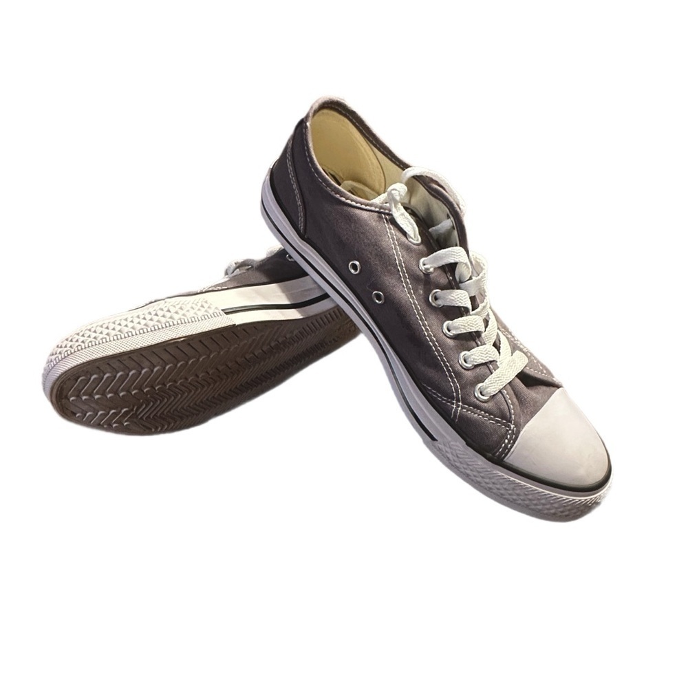 Women’s Dunlop Canvas Sneakers - Size 7 - Excellent Condition - Picture 2 of 8